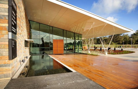 Smith Constructions - Builders QLD 0
