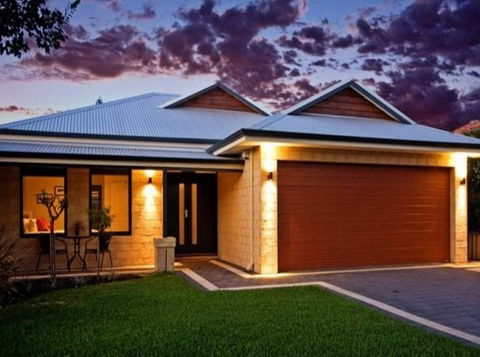 Studio 8 Builders & Designers - Builders QLD 2