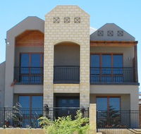 Townhouse Building Company - Builders QLD