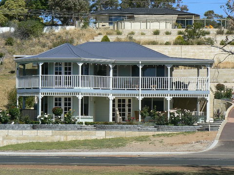 Cedar Homes - Builders QLD 1