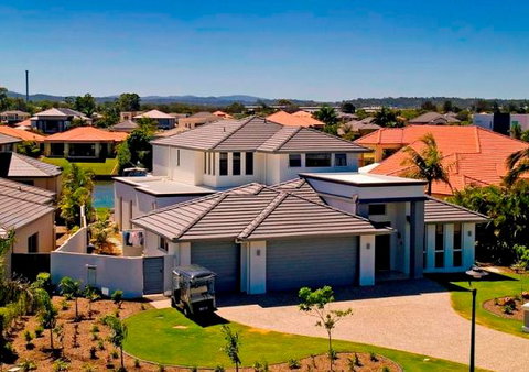 Nevins Homes - Builders QLD 0