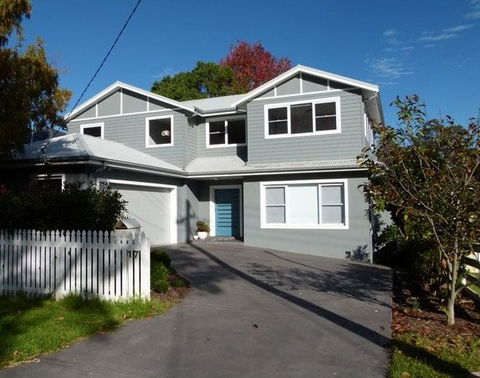 Family Home Designers & Builders - Builders QLD 0