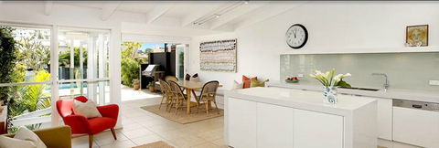 Irvine's Building Pty Ltd - Builders QLD 0