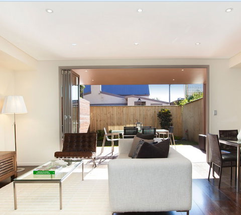 J.S.N. Hanna Building Contractors - Builders QLD 1