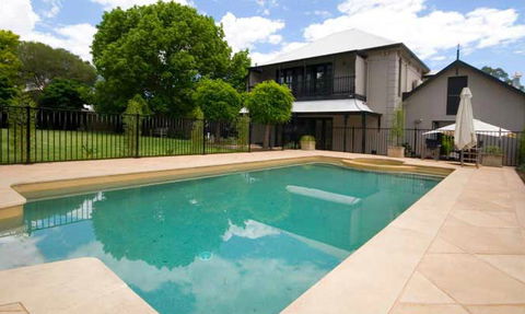 Holdfast Construction Services Pty Ltd - Builders QLD 1