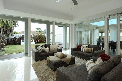 Modern Built - Builders QLD 2