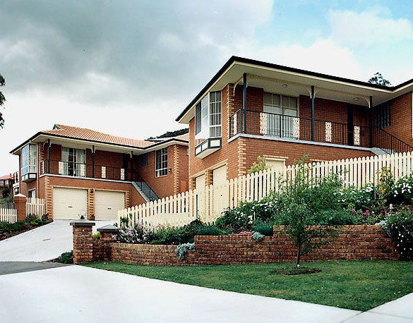 Fountain Gate VIC Builders QLD