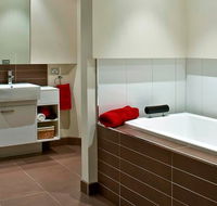 A.P.T. Construction Group - Builders QLD