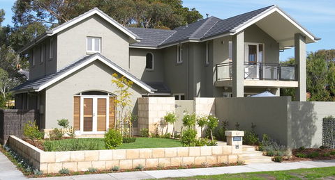 R M Norton Builders - Builders QLD 2