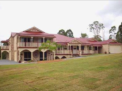Unique Country Homes - Builders QLD 0