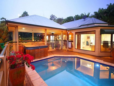 Versatile Contractors Pty Ltd - Builders QLD 2